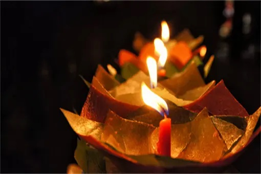 EM QUEM você está pensando HOJE?